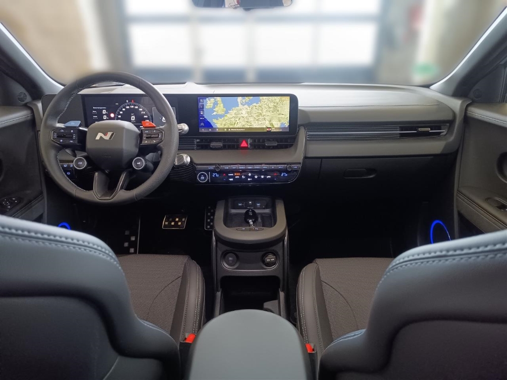Fahrzeugabbildung Hyundai IONIQ 5 4WD 84kWh N-Performance HUD Navi Digitales Cockpit Sportpaket Soundsystem
