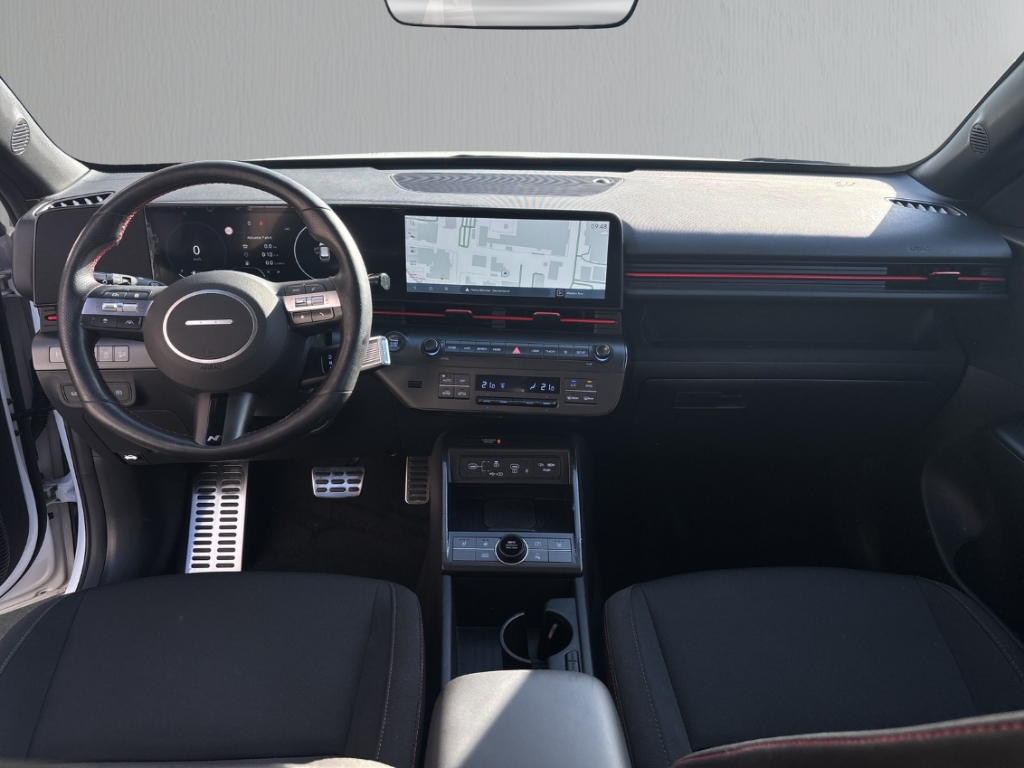 Fahrzeugabbildung Hyundai KONA SX2 1.6 T-GDI DCT 2WD N-LINE Dachlackierung Navi Digitales Cockpit