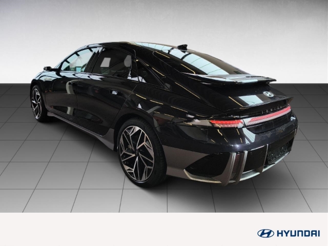 Fahrzeugabbildung Hyundai IONIQ 6 4WD 77,4kWh UNIQ Digi-Spiegel 20LM HUD Navi Digitales Cockpit Memory Sitze