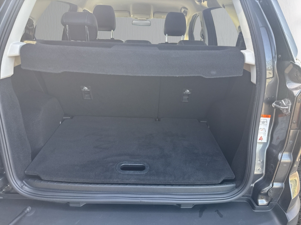Fahrzeugabbildung Ford EcoSport 1.0 EcoBoost Titanium AHK LED NAVI RFK