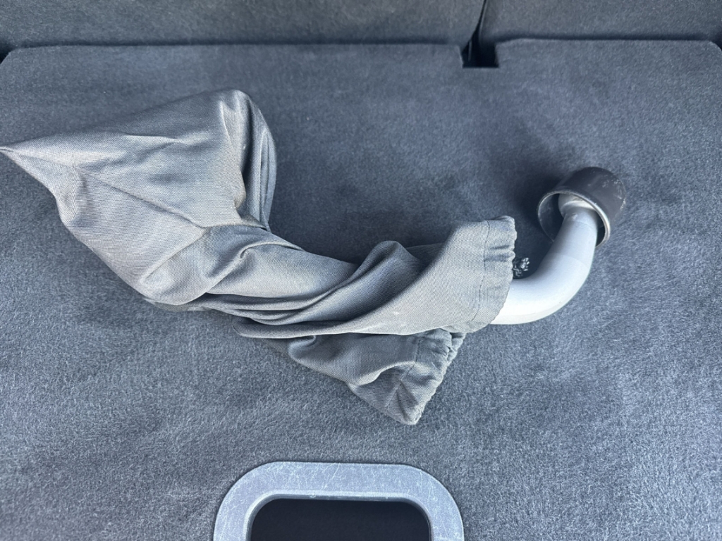 Fahrzeugabbildung Ford EcoSport 1.0 EcoBoost Titanium AHK LED NAVI RFK
