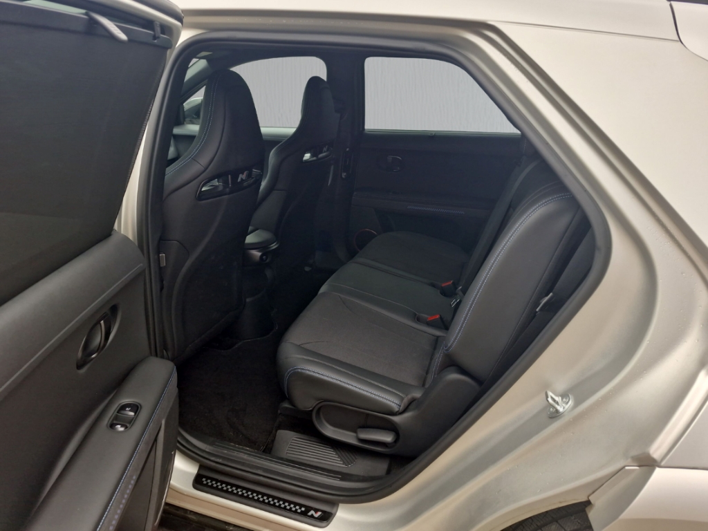 Fahrzeugabbildung Hyundai IONIQ 5 4WD 84kWh N-Performance HUD Navi Digitales Cockpit Sportpaket Soundsystem