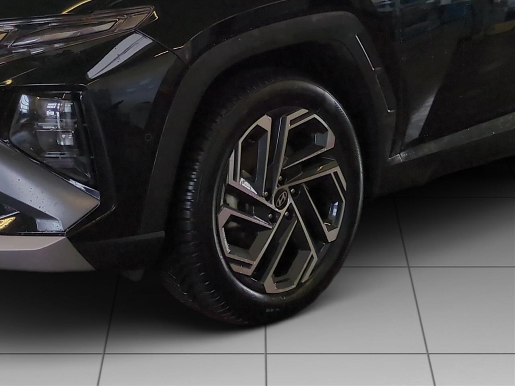 Fahrzeugabbildung Hyundai TUCSON FL PHEV 1.6 AT 4WD MY25 Prime ECS Assist-P MATRIX-LED Leder Digitales Cockpit Soundsystem