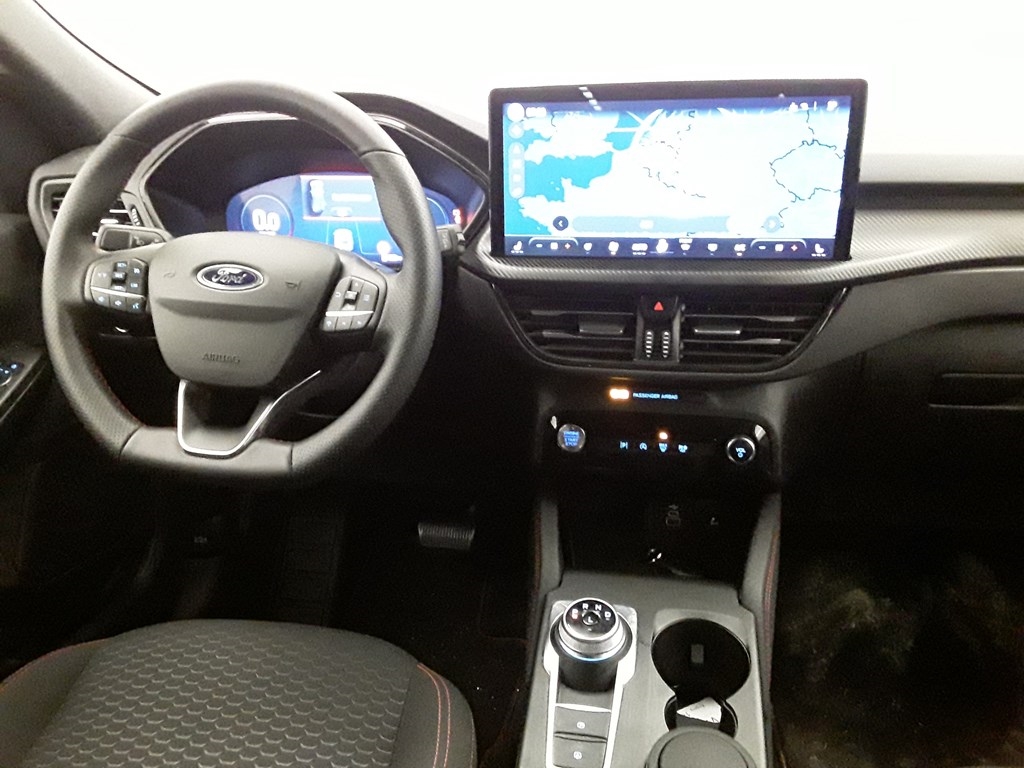 Fahrzeugabbildung Ford Kuga 1.5EcoBoost Auto. ST-Line LED WinterP Navi