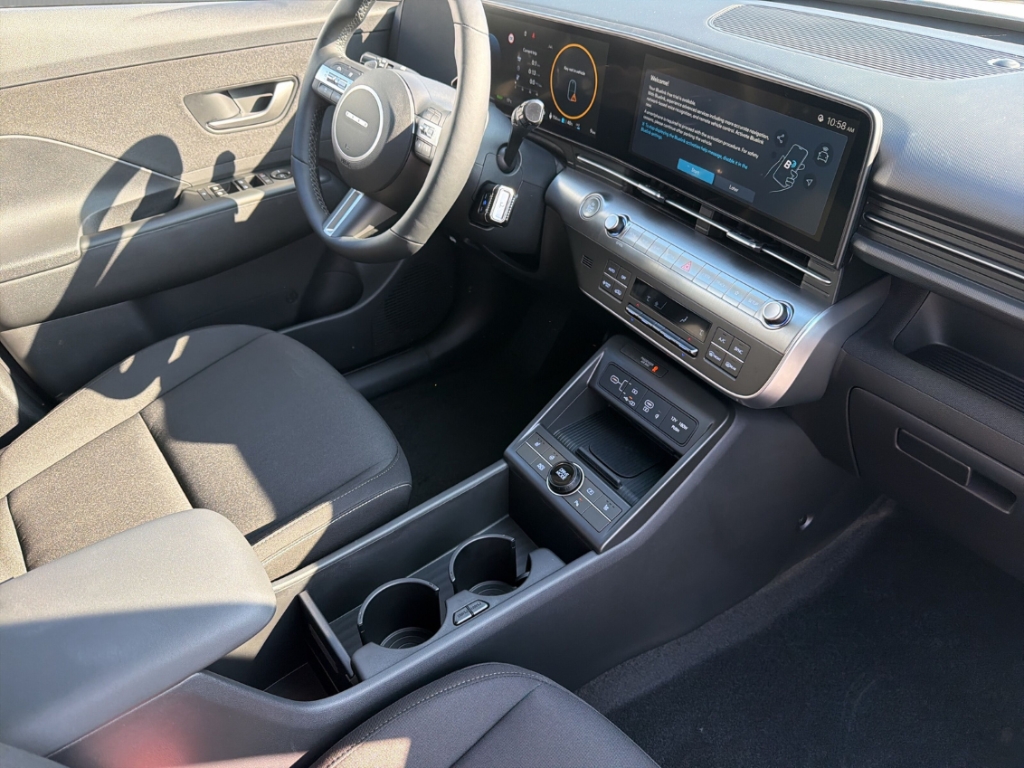 Fahrzeugabbildung Hyundai KONA SX2 MY27 65kWh TREND el.Heckklappe Wärmepumpe Navi digitales Cockpit LED ACC