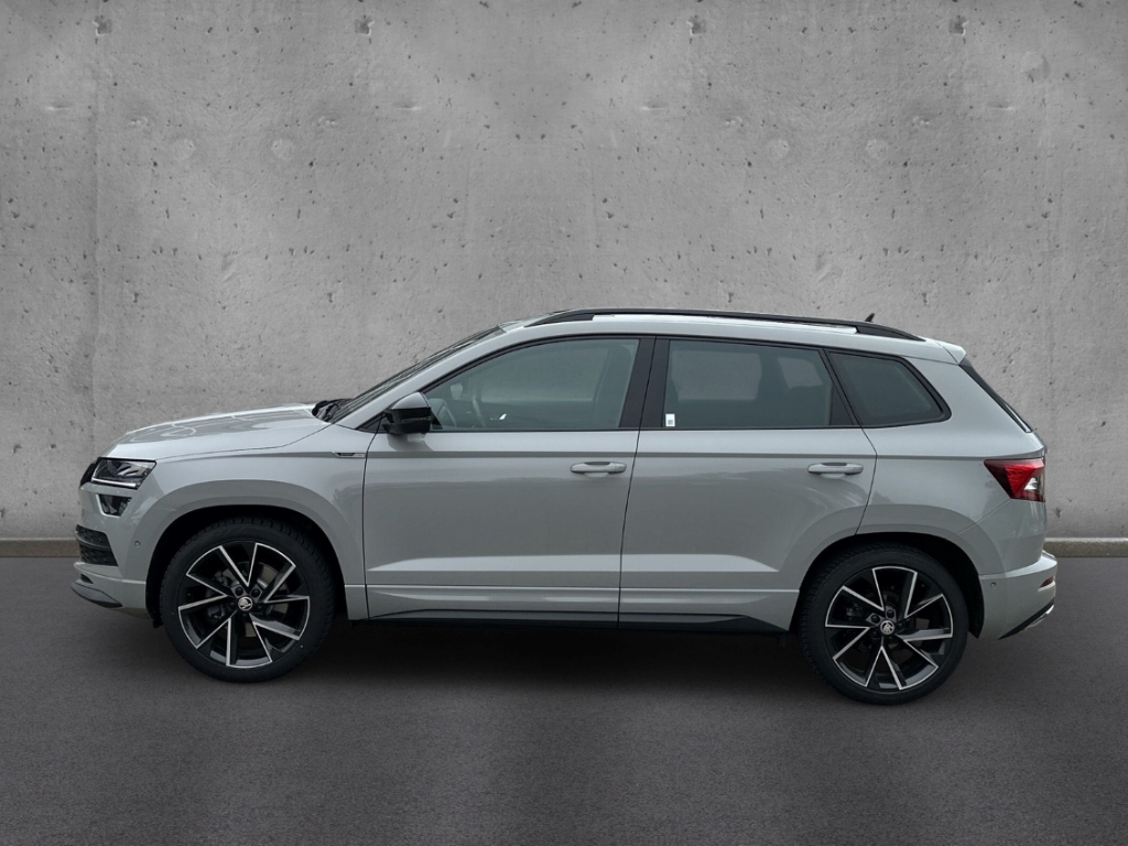 Fahrzeugabbildung SKODA Karoq TDI 4x4 DSG Sportline AHK Pano Navi 360°