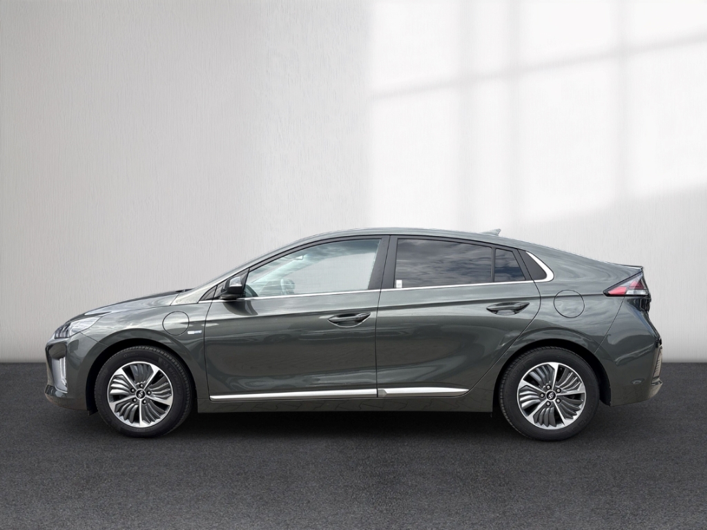 Fahrzeugabbildung Hyundai IONIQ 1.6 GDI PHEV Prime ACC LED Memory RKam Navi SHZ