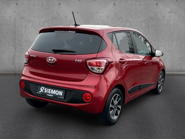 Fahrzeugabbildung Hyundai i10 1.0 Passion DAB Bluetooth GJR SHZ Temp LenkradHZG