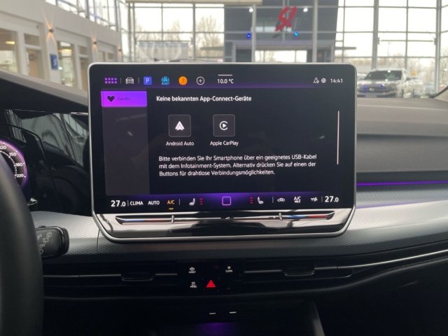 Fahrzeugabbildung Volkswagen Golf 1.5 eTSI DSG Goal AHK LED+ Navi ACC SHZ Kam