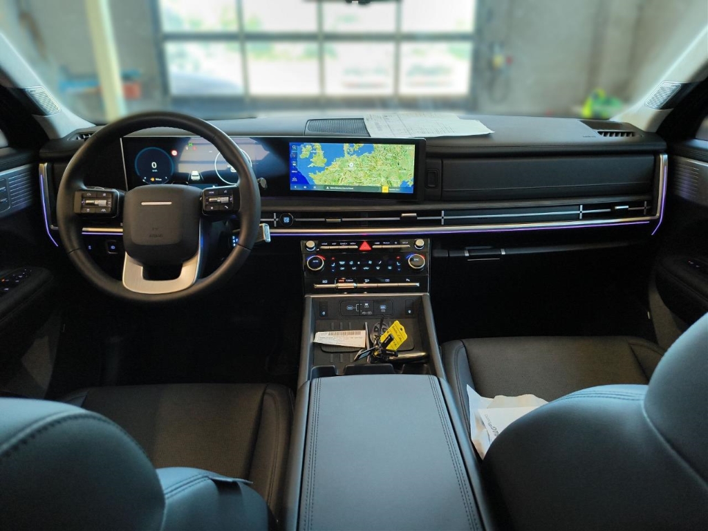 Fahrzeugabbildung Hyundai SANTA FE HEV MY25 1.6 AT 4WD Signature Komf Tech AHK 5-Sitz Navi Leder Digitales Cockpit