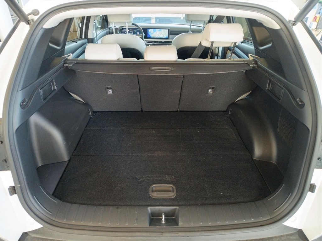 Fahrzeugabbildung Hyundai TUCSON FL PHEV 1.6 AT 4WD MY25 Prime ECS Assist-P MATRIX-LED Leder Digitales Cockpit Soundsystem