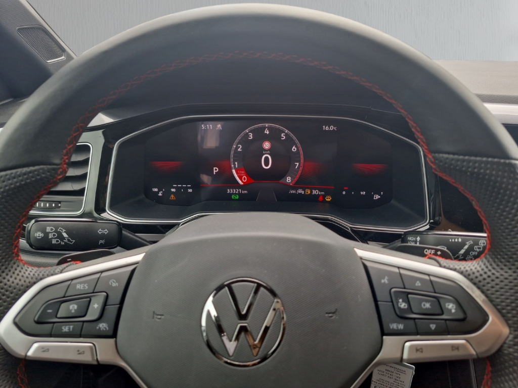 Fahrzeugabbildung Volkswagen Polo 2.0 GTI DSG IQ.Light ACC SHZ NAVI CarPlay DAB
