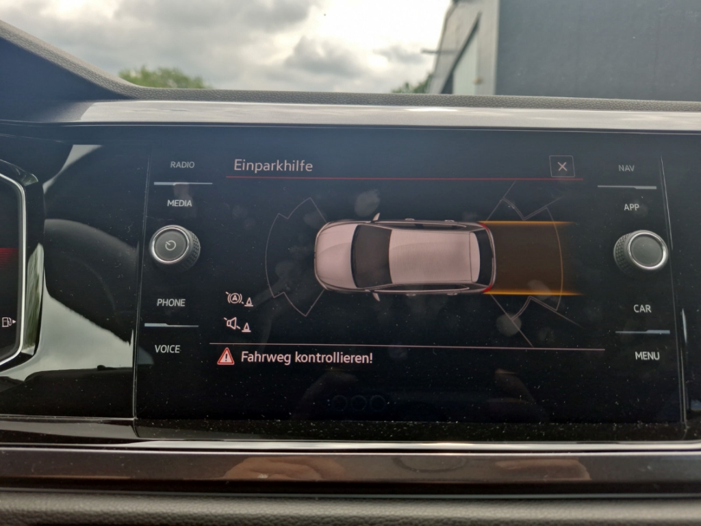 Fahrzeugabbildung Volkswagen Polo 2.0 GTI DSG IQ.Light ACC SHZ NAVI CarPlay DAB