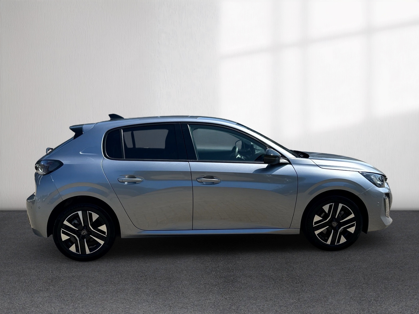 Fahrzeugabbildung Peugeot 208 1.2 PureTech Allure PDCv+h 360°Kam digiCP Navi