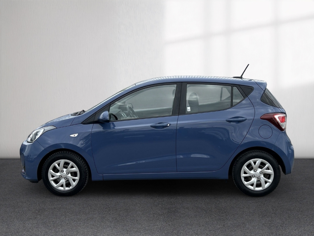Fahrzeugabbildung Hyundai i10 1.0 Trend Klima SHZ DAB Bluetooth Allwetter