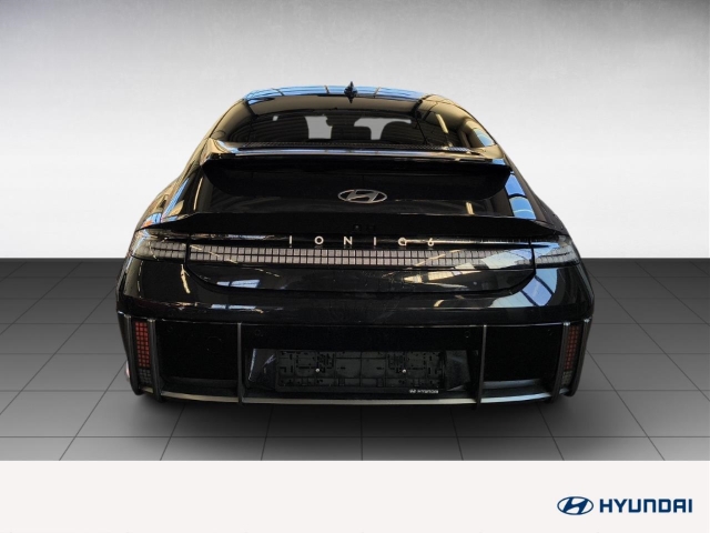 Fahrzeugabbildung Hyundai IONIQ 6 77,4kWh 2WD UNIQ Digi-Spiegel 20LM Schiebedach HUD Navi Digitales Cockpit