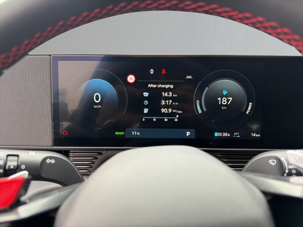 Fahrzeugabbildung Hyundai IONIQ 5 FL MY26 84kWh 2WD N-Line X Sitz-P Matrix Navi Digitales Cockpit LED ACC