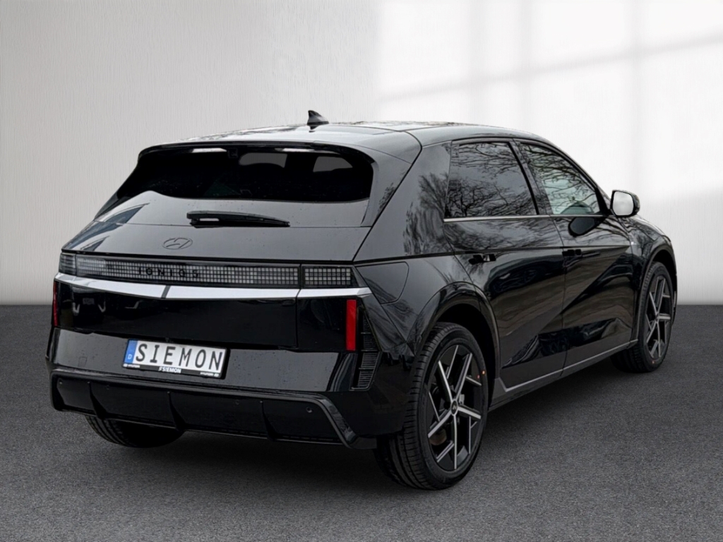 Fahrzeugabbildung Hyundai IONIQ 5 FL MY26 84kWh 2WD N-Line X Sitz-P Matrix Navi Digitales Cockpit LED ACC