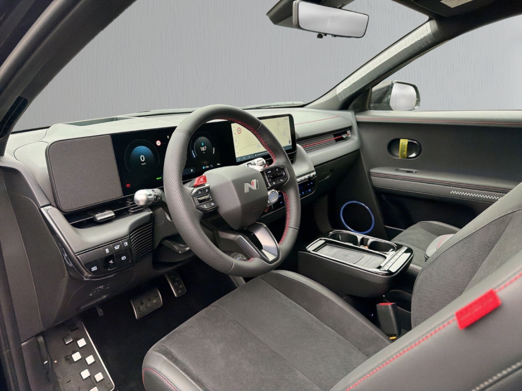 Fahrzeugabbildung Hyundai IONIQ 5 FL MY26 84kWh 2WD N-Line X Sitz-P Matrix Navi Digitales Cockpit LED ACC