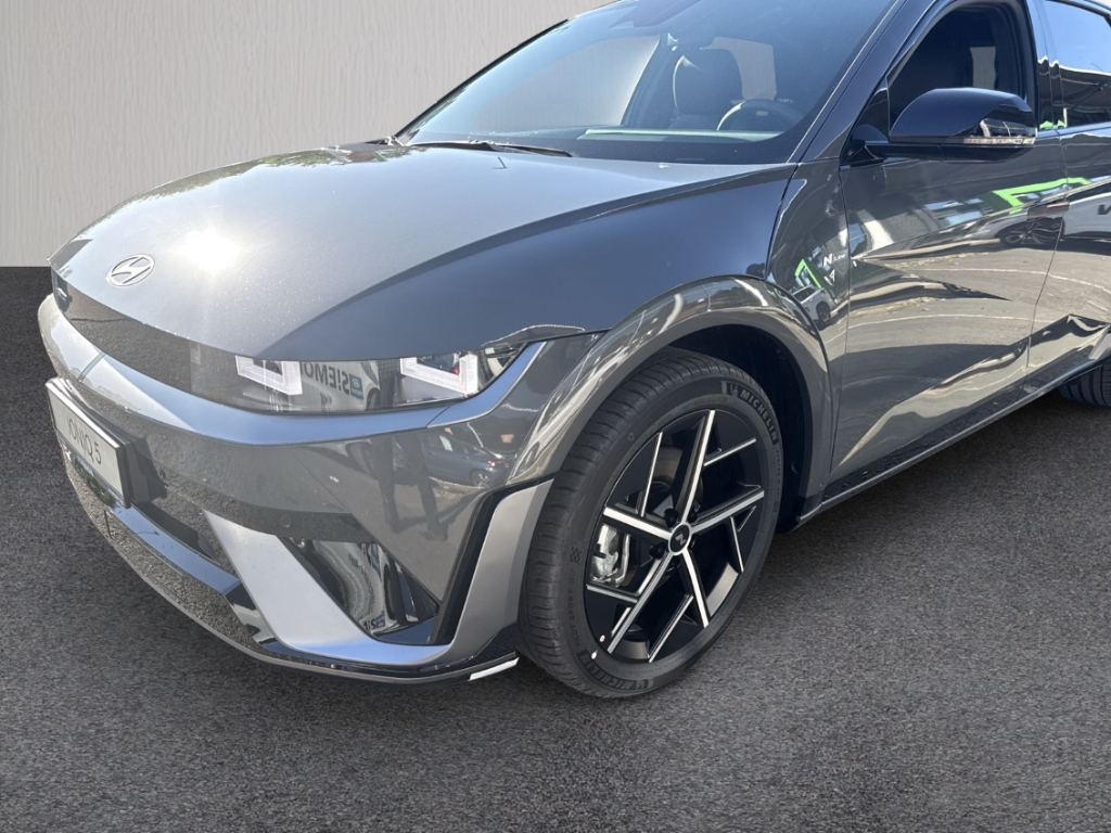 Fahrzeugabbildung Hyundai IONIQ 5 FL MY26 84kWh 2WD N-Line X Sitz-P Matrix Navi Digitales Cockpit LED ACC