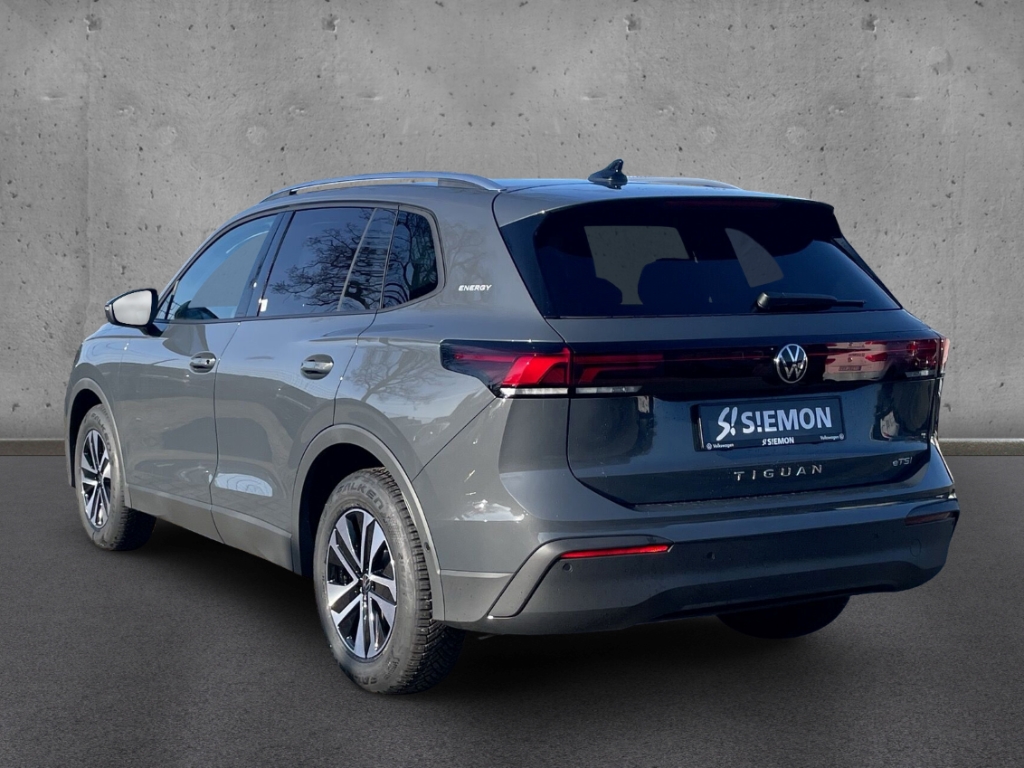 Fahrzeugabbildung Volkswagen Tiguan 1.5 eTSI DSG Energy AHK Navi ACC AreaView