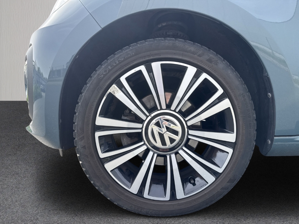 Fahrzeugabbildung Volkswagen up! IQ.DRIVE 1.0 LED-Tagfahrlicht SHZ PDC Klima