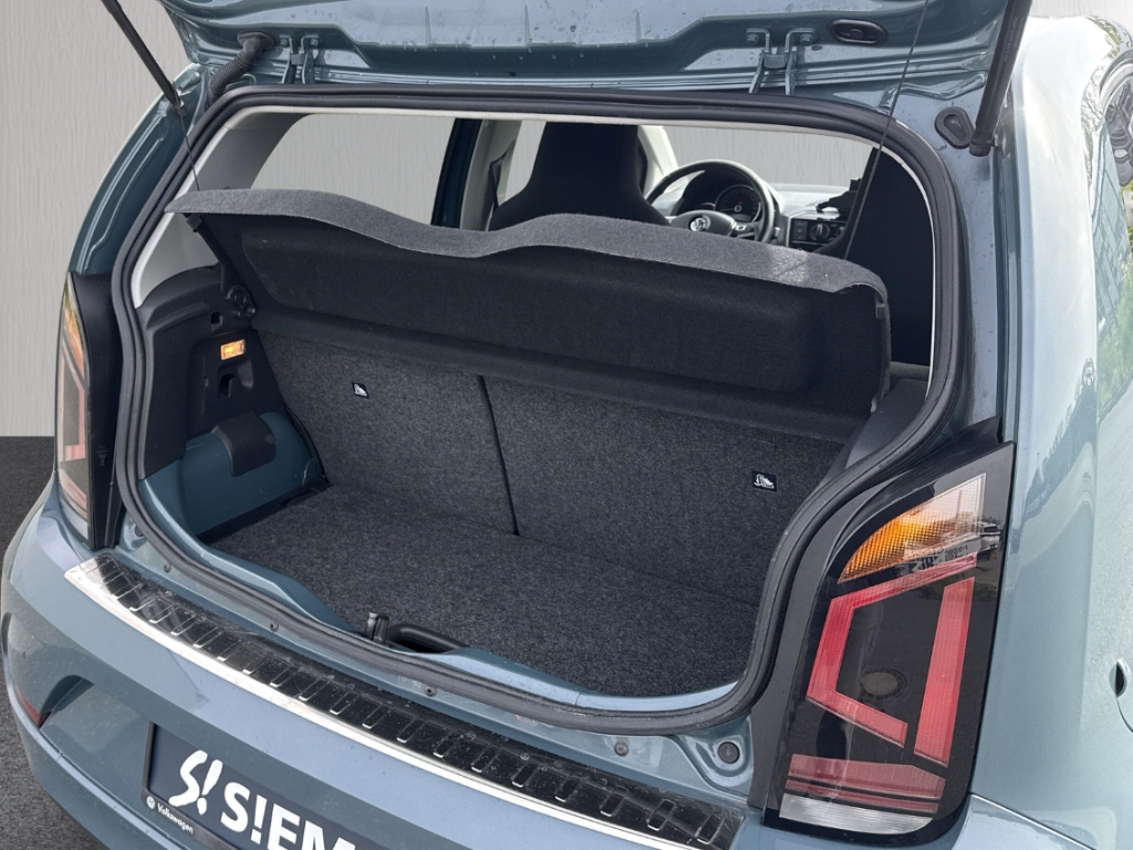 Fahrzeugabbildung Volkswagen up! IQ.DRIVE 1.0 LED-Tagfahrlicht SHZ PDC Klima