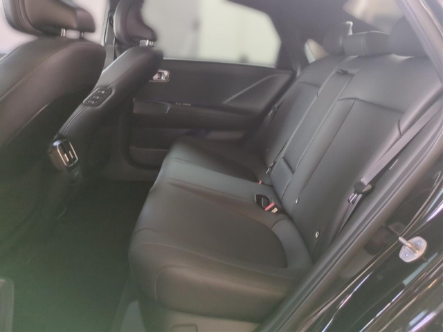 Fahrzeugabbildung Hyundai IONIQ 6 77,4kWh 4WD UNIQ Digi-Spiegel 20LM Schiebedach HUD Navi Digitales Cockpit Memory Sitze