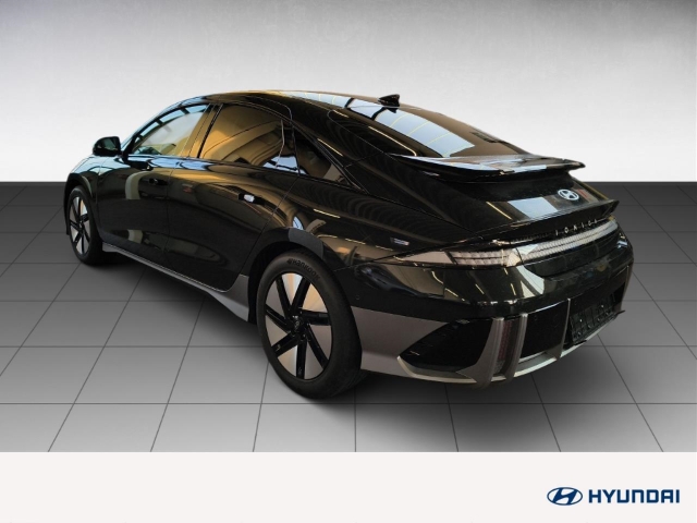 Fahrzeugabbildung Hyundai IONIQ 6 77,4kWh 4WD UNIQ HUD Navi Digitales Cockpit Memory Sitze Soundsystem Bose