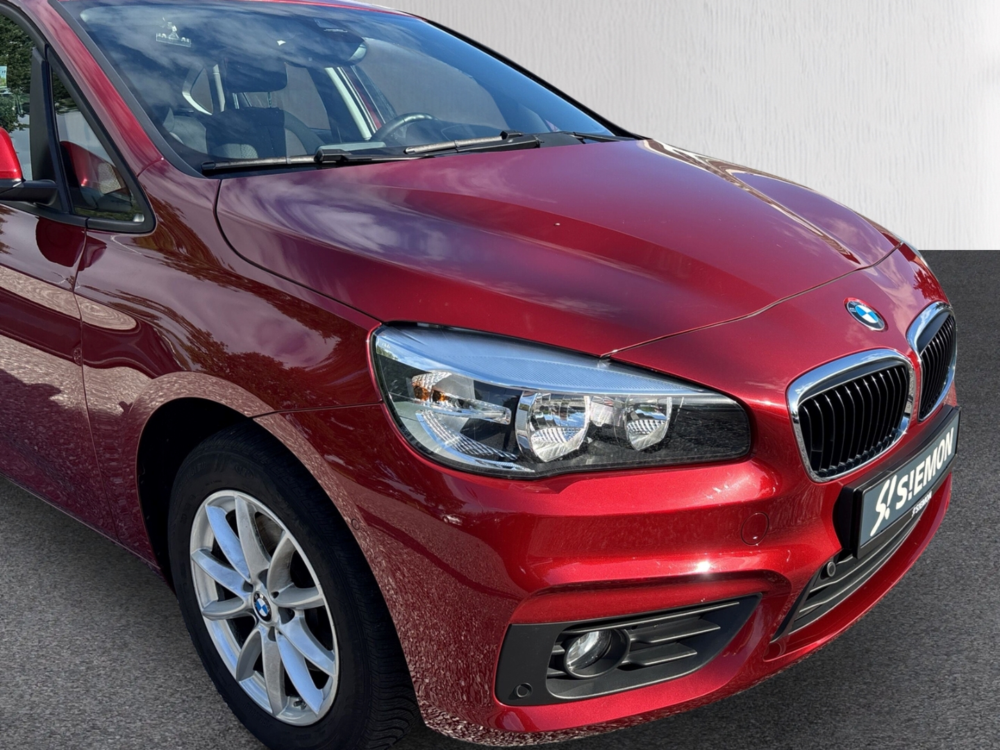 Fahrzeugabbildung BMW 218 Active Tourer Nav SHZ RFK Klima Park-Assis