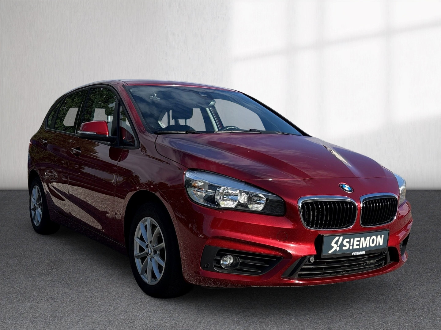 Fahrzeugabbildung BMW 218 Active Tourer Nav SHZ RFK Klima Park-Assis