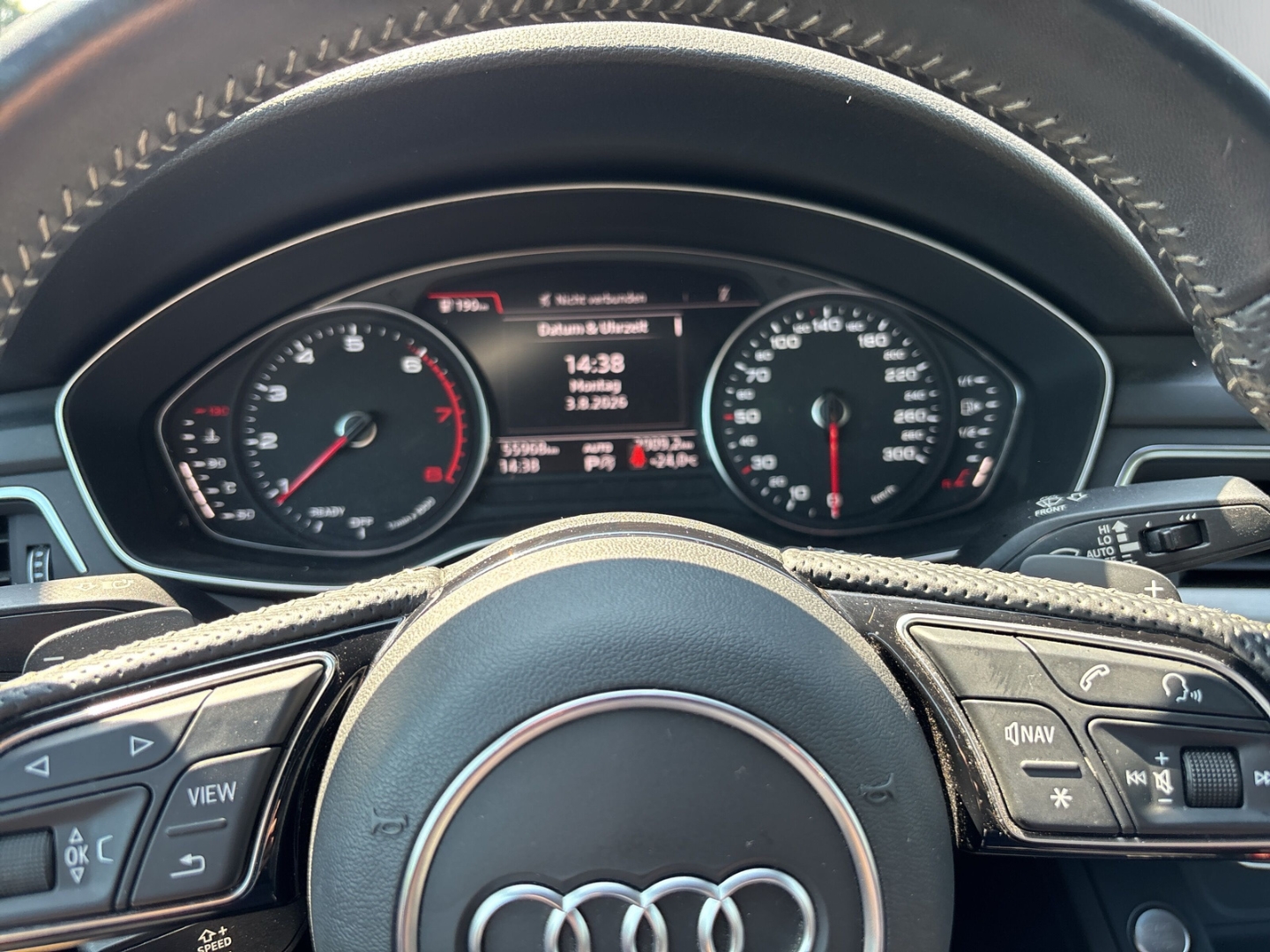 Fahrzeugabbildung Audi A5 TFSI sport Cabriolet S-Line SHZ RFK AHK LED