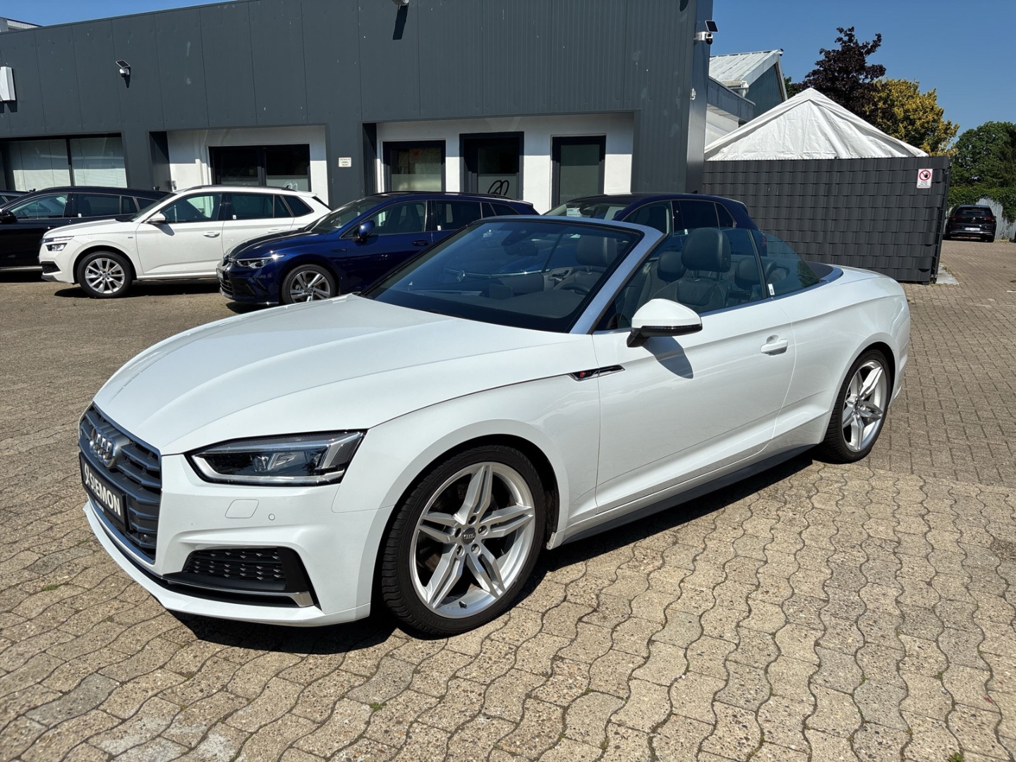 Fahrzeugabbildung Audi A5 TFSI sport Cabriolet S-Line SHZ RFK AHK LED