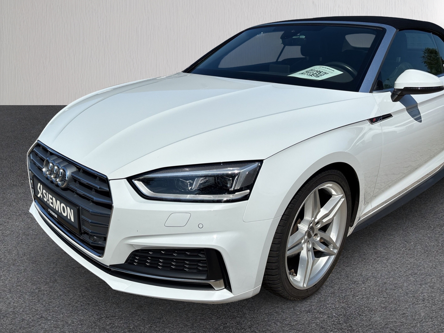 Fahrzeugabbildung Audi A5 TFSI sport Cabriolet S-Line SHZ RFK AHK LED