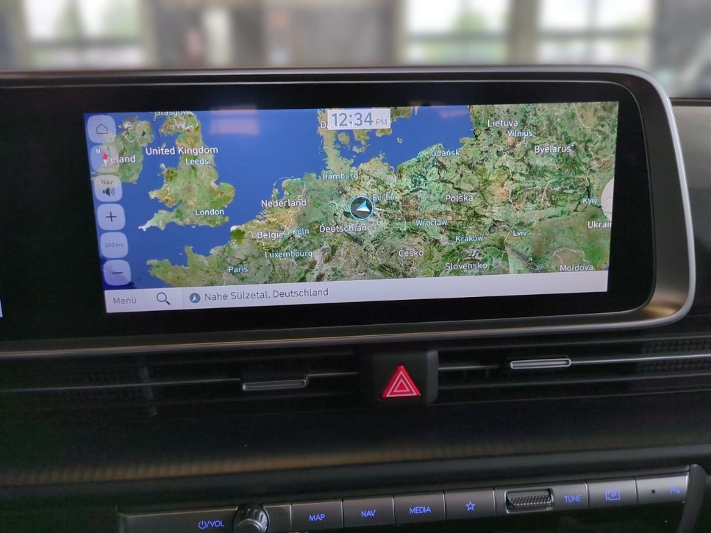 Fahrzeugabbildung Hyundai IONIQ 6 77,4kWh 2WD MY25 DYNAMIQ Navi Digitales Cockpit LED ACC El. Heckklappe Apple CarPlay