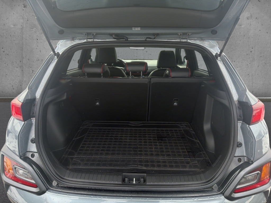 Fahrzeugabbildung Hyundai KONA 1.6 T-GDI DCT 4WD MJ2019 Style LED NAVI Car