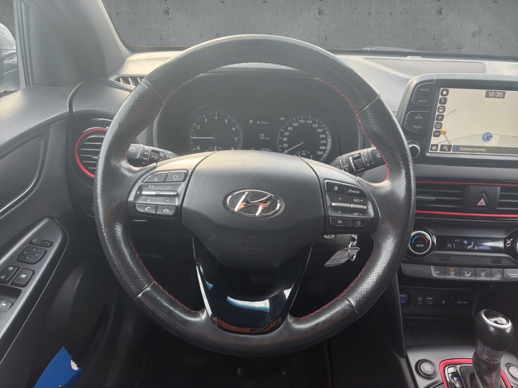 Fahrzeugabbildung Hyundai KONA 1.6 T-GDI DCT 4WD MJ2019 Style LED NAVI Car