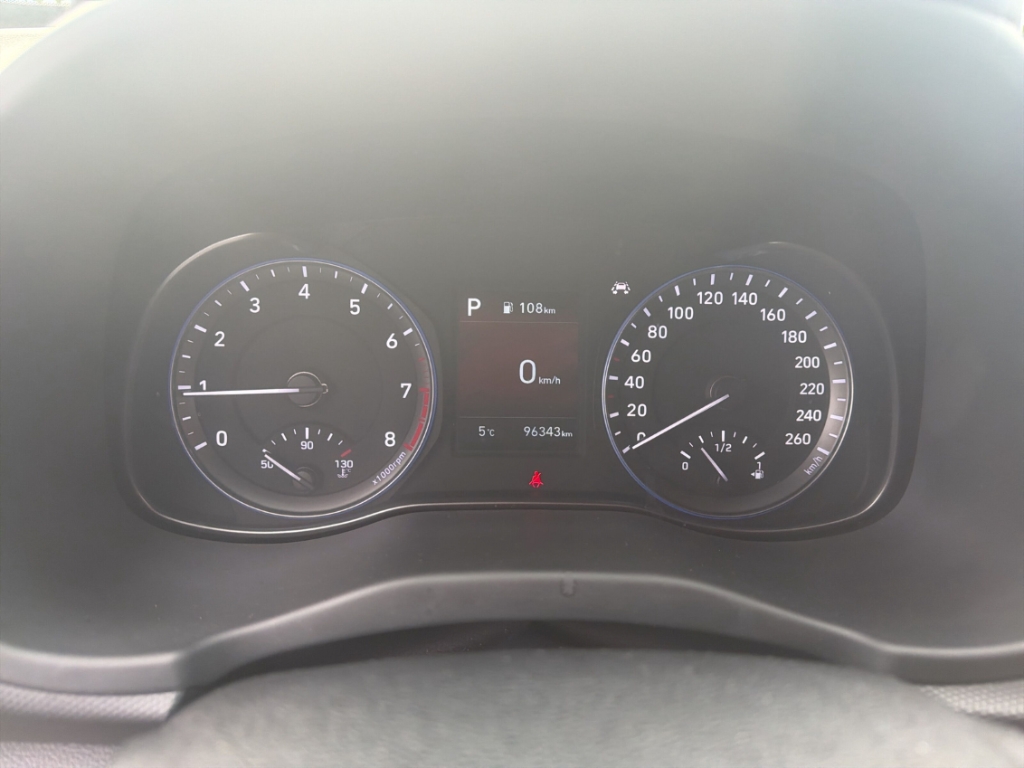 Fahrzeugabbildung Hyundai KONA 1.6 T-GDI DCT 4WD MJ2019 Style LED NAVI Car