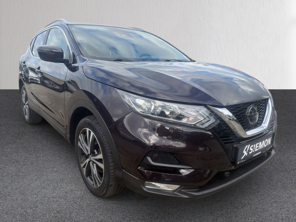 Fahrzeugabbildung Nissan Qashqai 1.7 dCi N-Way Pano, AHK, behz.Frontsch. SitzHzg. Navi