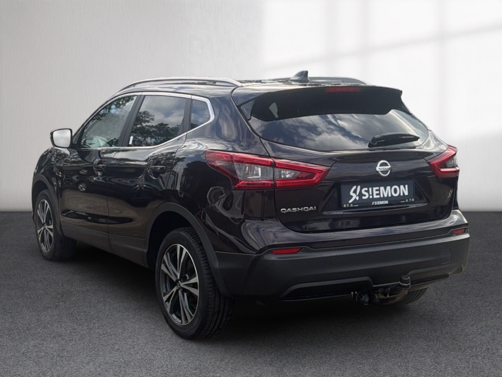 Fahrzeugabbildung Nissan Qashqai 1.7 dCi N-Way Pano, AHK, behz.Frontsch. SitzHzg. Navi