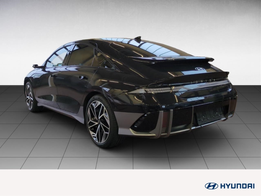 Fahrzeugabbildung Hyundai IONIQ 6 4WD 77,4kWh UNIQ Digi-Spiegel 20LM HUD Navi Digitales Cockpit Memory Sitze