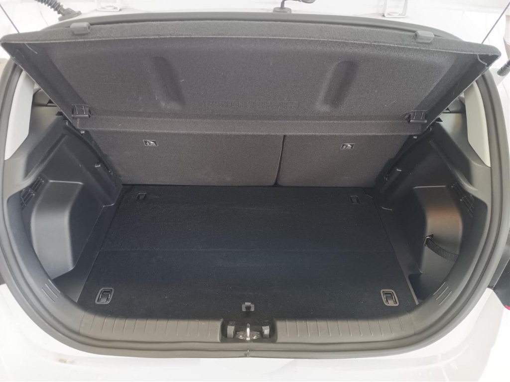 Fahrzeugabbildung Hyundai i20 FL 1.0 T-GDI MT MY25 Trend Licht-P. LED Navi Digitales Cockpit Apple CarPlay