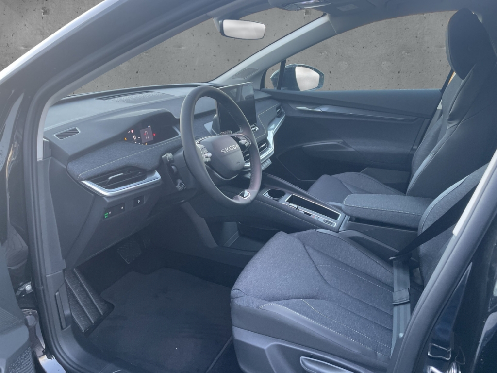 Fahrzeugabbildung SKODA Elroq 60 Selection AHK LED Navi PDC Klima ACC SHZ