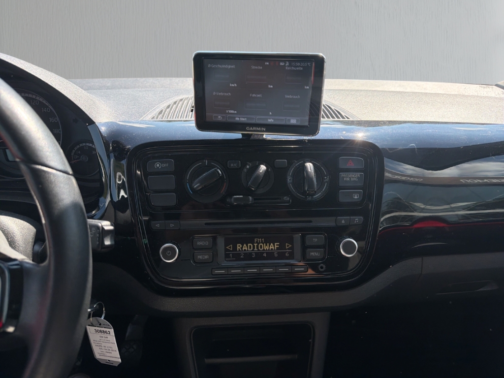 Fahrzeugabbildung Volkswagen up! BMT 1.0 move Klima GJR Tempomat PDChi Radio