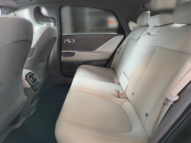 Fahrzeugabbildung Hyundai IONIQ 6 77,4kWh 4WD UNIQ HUD Navi Digitales Cockpit Memory Sitze Soundsystem Bose