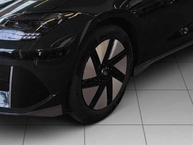 Fahrzeugabbildung Hyundai IONIQ 6 77,4kWh 4WD UNIQ HUD Navi Digitales Cockpit Memory Sitze Soundsystem Bose