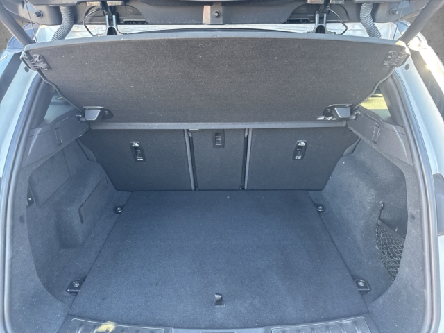 Fahrzeugabbildung Land Rover Range Rover Evoque P 200 Apple CarPlay SHZ PDC