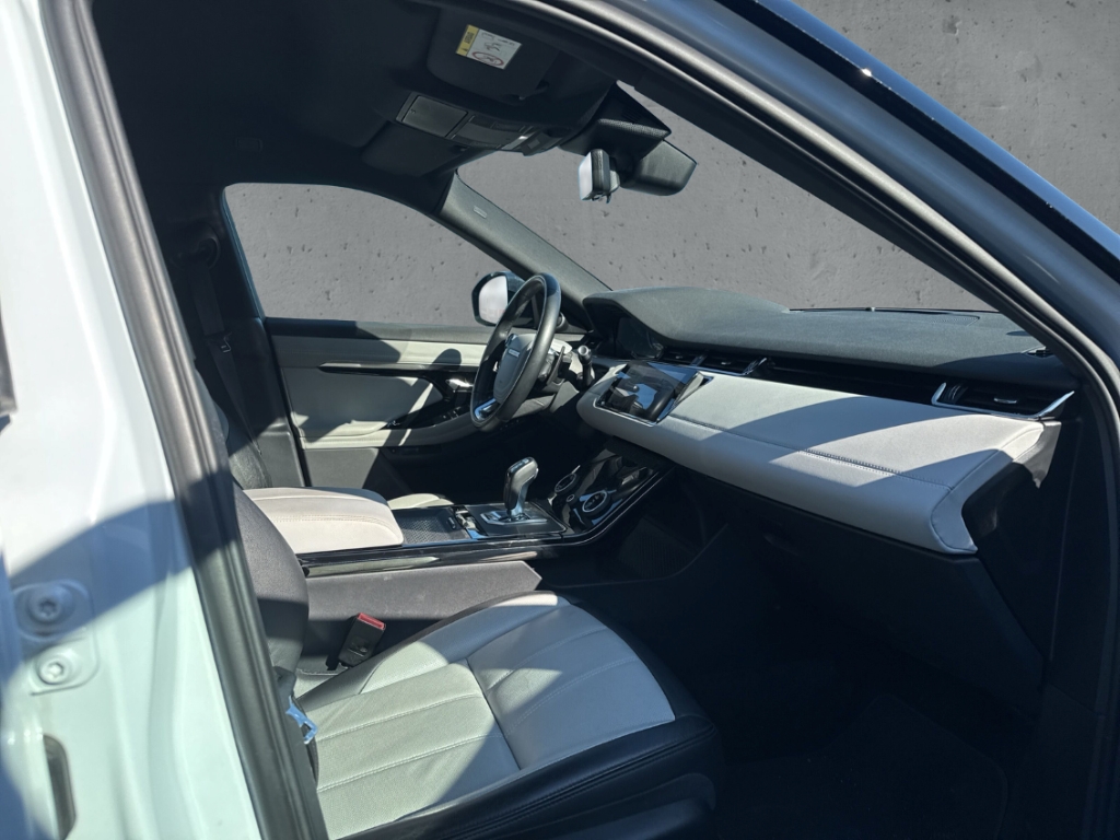 Fahrzeugabbildung Land Rover Range Rover Evoque P 200 Apple CarPlay SHZ PDC