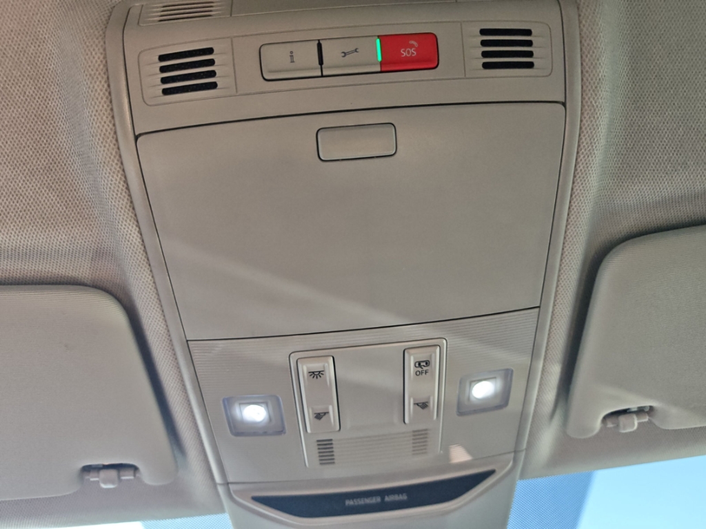 Fahrzeugabbildung SKODA Kamiq 1.0 TSI TOUR Klima SZH PDC LM17 GRA Sunset