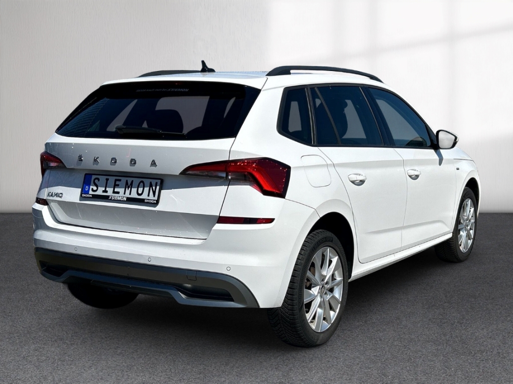 Fahrzeugabbildung SKODA Kamiq 1.0 TSI TOUR Klima SZH PDC LM17 GRA Sunset